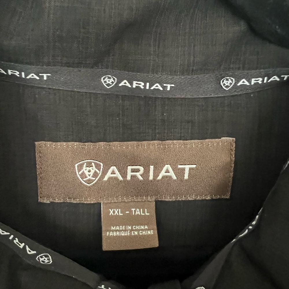Ariat Men's Charcoal Quilted Vest - Picture 3 of 4